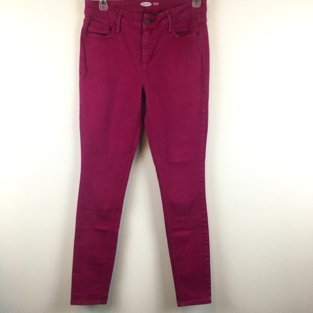 Old Navy Rockstar Super Skinny Jeans